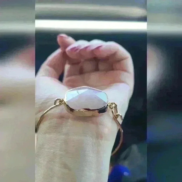 Rose quartz Gold-toned small size bracelet - Picture 12 of 14